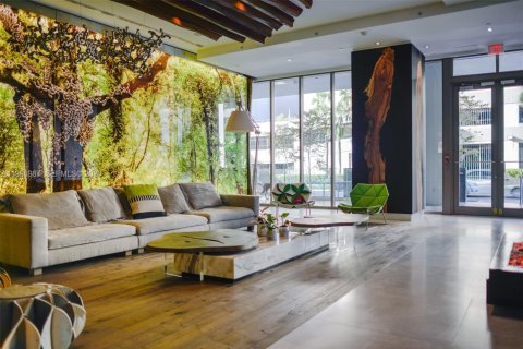 Condominio en alquiler en Miami, Florida, 2 dormitorios, 102.19 m2 № 2060954 - foto 23