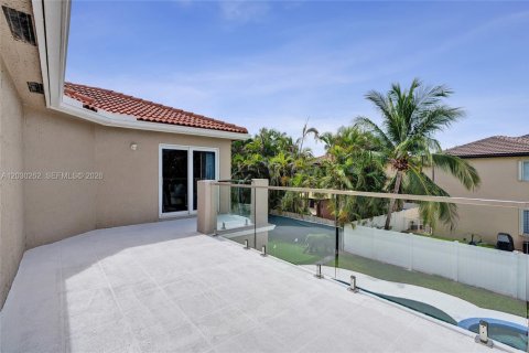 Villa ou maison à vendre à Pembroke Pines, Floride: 5 chambres, 336.49 m2 № 2087006 - photo 25
