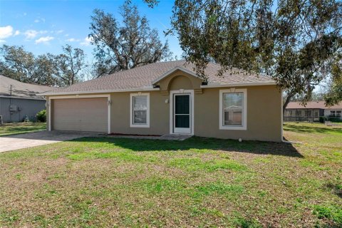 House in Spring Hill, Florida 3 bedrooms, 127.09 sq.m. № 1529696 - photo 5