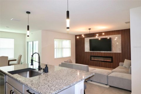 Villa ou maison à louer à Wesley Chapel, Floride: 3 chambres, 157 m2 № 2106074 - photo 5