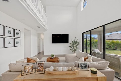 Villa ou maison à vendre à Bradenton, Floride: 5 chambres, 310.67 m2 № 1912066 - photo 8