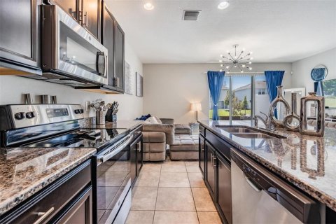 Townhouse in Riverview, Florida 3 bedrooms, 130.06 sq.m. № 1761943 - photo 4