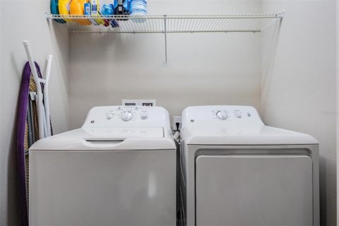 Townhouse in Riverview, Florida 3 bedrooms, 130.06 sq.m. № 1761943 - photo 30