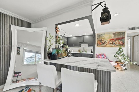 Condominio en alquiler en Delray Beach, Florida, 1 dormitorio, 66.89 m2 № 2432118 - foto 5