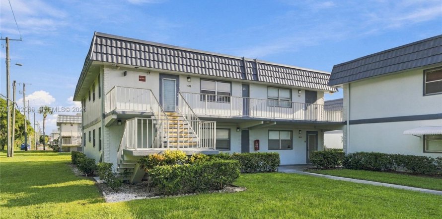 Condominio en Delray Beach, Florida, 1 dormitorio  № 2432118