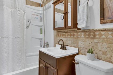 House in Homestead, Florida 5 bedrooms № 2178934 - photo 18