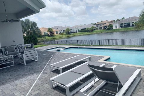 Casa en alquiler en Boca Raton, Florida, 5 dormitorios, 433.11 m2 № 2245840 - foto 17