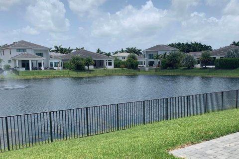 Casa en alquiler en Boca Raton, Florida, 5 dormitorios, 433.11 m2 № 2245840 - foto 18