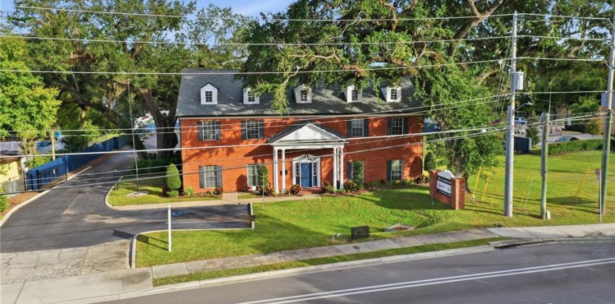 Immobilier commercial à Orlando, Floride 490.8 m2 № 2103285