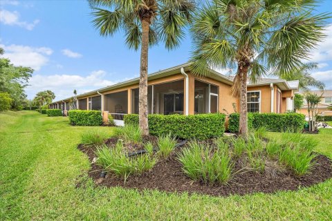 Townhouse in Parrish, Florida 2 bedrooms, 139.26 sq.m. № 2152333 - photo 26