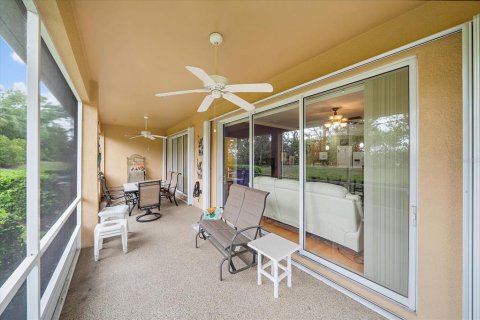 Townhouse in Parrish, Florida 2 bedrooms, 139.26 sq.m. № 2152333 - photo 23