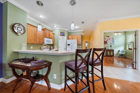 Townhouse in Parrish, Florida 2 bedrooms, 139.26 sq.m. № 2152333 - photo 8