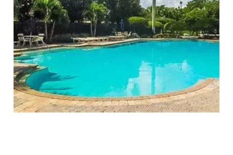 Villa ou maison à vendre à Royal Palm Beach, Floride: 3 chambres, 168.34 m2 № 2247060 - photo 2