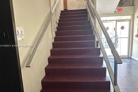 Immobilier commercial à vendre à Opa-locka, Floride № 2018354 - photo 5