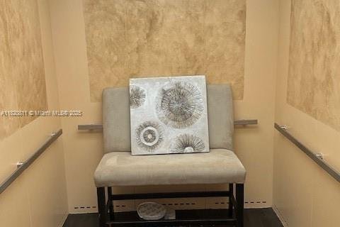 Immobilier commercial à vendre à Opa-locka, Floride № 2018354 - photo 7