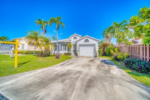 Villa ou maison à vendre à Miami, Floride: 3 chambres, 135.08 m2 № 2422926 - photo 8