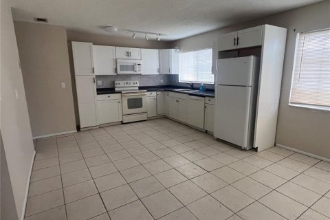 Casa en alquiler en Port Charlotte, Florida, 3 dormitorios, 109.25 m2 № 1919315 - foto 3