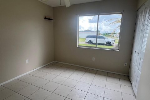 Casa en alquiler en Port Charlotte, Florida, 3 dormitorios, 109.25 m2 № 1919315 - foto 4
