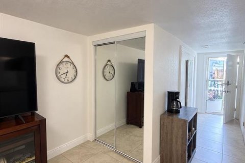 Villa ou maison à vendre à Port Richey, Floride: 4 chambres, 143.35 m2 № 2437245 - photo 19