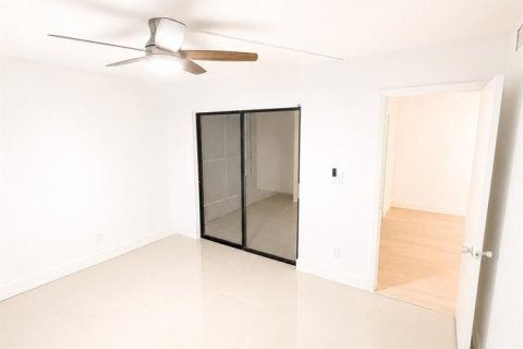 Купить кондоминиум в Мирамар, Флорида 3 комнаты, 76.18м2, № 2181724 - фото 7