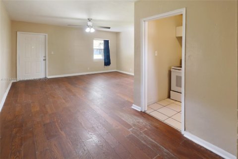 Villa ou maison à vendre à Fort Lauderdale, Floride: 4 chambres, 100.33 m2 № 1961471 - photo 7