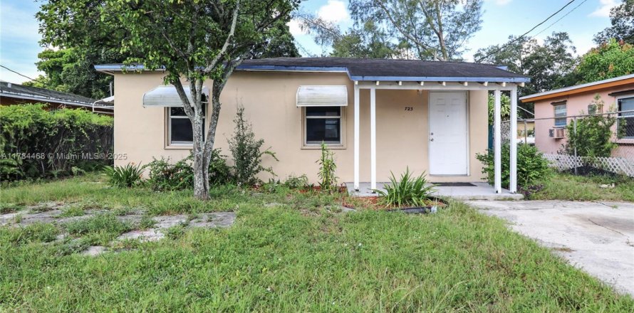 Villa ou maison à Fort Lauderdale, Floride 4 chambres, 100.33 m2 № 1961471