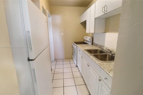 Villa ou maison à vendre à Fort Lauderdale, Floride: 4 chambres, 100.33 m2 № 1961471 - photo 9