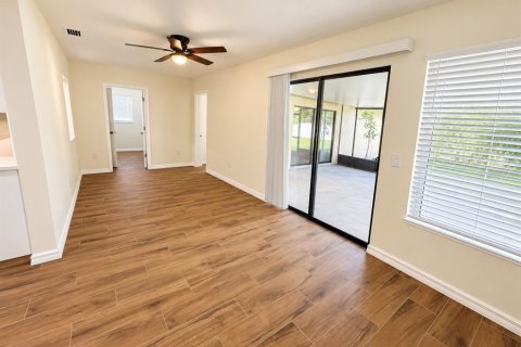 Villa ou maison à louer à Venice, Floride: 4 chambres, 195.47 m2 № 2400450 - photo 5