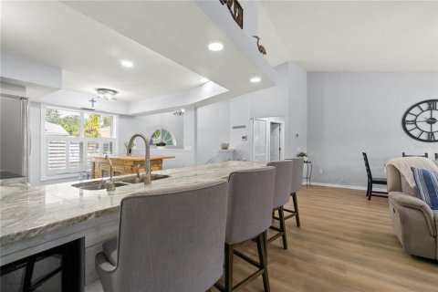 Casa en venta en New Port Richey, Florida, 4 dormitorios, 229.84 m2 № 1900053 - foto 5