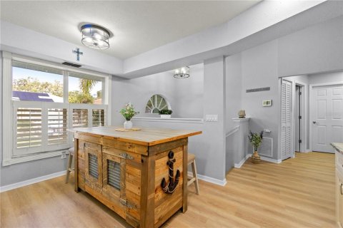 Casa en venta en New Port Richey, Florida, 4 dormitorios, 229.84 m2 № 1900053 - foto 18