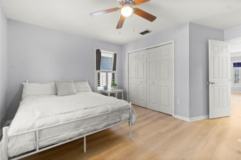 Casa en venta en New Port Richey, Florida, 4 dormitorios, 229.84 m2 № 1900053 - foto 25