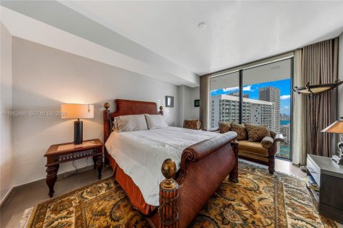 Купить кондоминиум в Майами, Флорида 2 спальни, 129.6м2, № 2010841 - фото 7