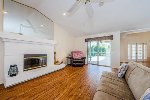 House in New Port Richey, Florida 4 bedrooms, 247.21 sq.m. № 1571731 - photo 29