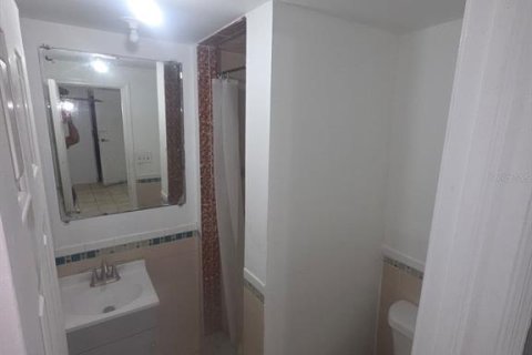 Купить виллу или дом в Тампа, Флорида 4 комнаты, 90.3м2, № 2091869 - фото 18