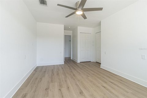 House in Saint Pete Beach, Florida 4 bedrooms, 268.58 sq.m. № 1786338 - photo 24