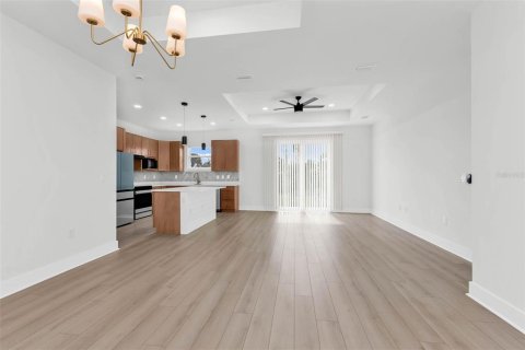 House in Placida, Florida 4 bedrooms, 156.17 sq.m. № 2114489 - photo 7