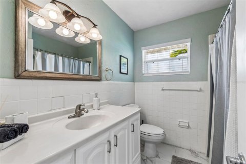 House in Saint Petersburg, Florida 2 bedrooms, 122.82 sq.m. № 2116023 - photo 28