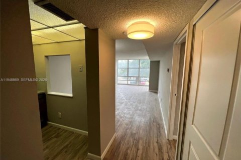 Кондоминиум с 1 спальней в Санни-Айлс-Бич, Флорида № 2004691