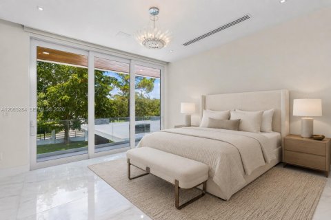 Villa ou maison à vendre à Pinecrest, Floride: 8 chambres, 829.71 m2 № 2286646 - photo 24