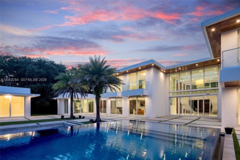 Villa ou maison à vendre à Pinecrest, Floride: 8 chambres, 829.71 m2 № 2286646 - photo 2