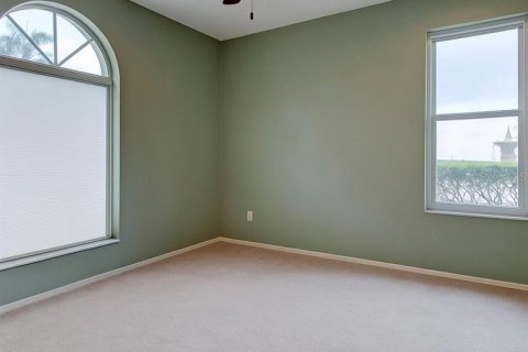 House in Palm Harbor, Florida 2 bedrooms, 154.12 sq.m. № 2148613 - photo 18