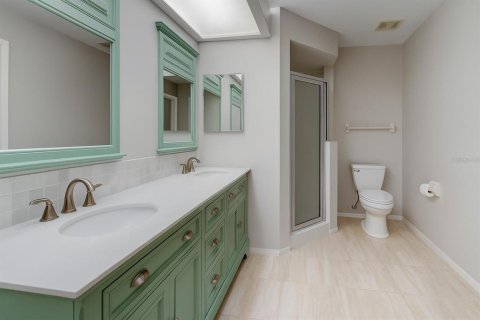 House in Palm Harbor, Florida 2 bedrooms, 154.12 sq.m. № 2148613 - photo 15