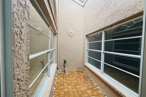 House in Palm Harbor, Florida 2 bedrooms, 154.12 sq.m. № 2148613 - photo 28
