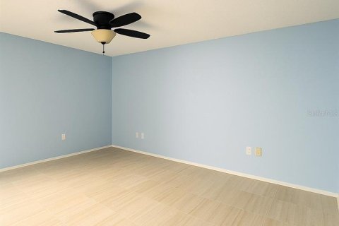 House in Palm Harbor, Florida 2 bedrooms, 154.12 sq.m. № 2148613 - photo 23