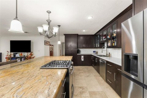 Villa ou maison à vendre à Gainesville, Floride: 4 chambres, 293.2 m2 № 2420151 - photo 9