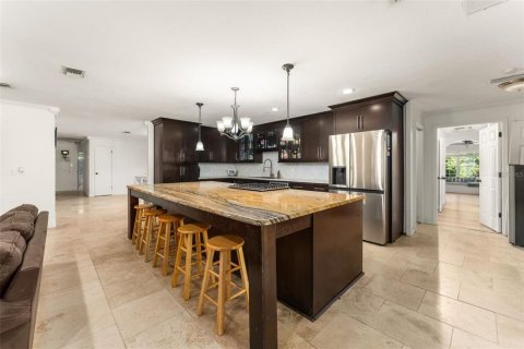 Villa ou maison à vendre à Gainesville, Floride: 4 chambres, 293.2 m2 № 2420151 - photo 8