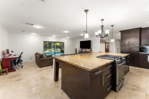 Villa ou maison à vendre à Gainesville, Floride: 4 chambres, 293.2 m2 № 2420151 - photo 11