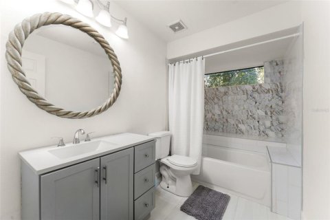 Villa ou maison à vendre à Gainesville, Floride: 4 chambres, 293.2 m2 № 2420151 - photo 28