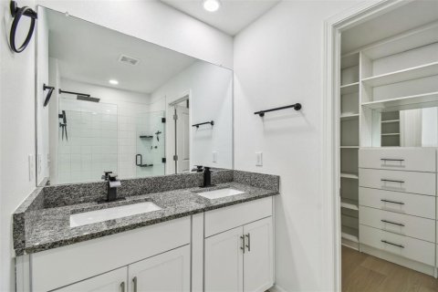 House in Lutz, Florida 4 bedrooms, 173.73 sq.m. № 1791548 - photo 19