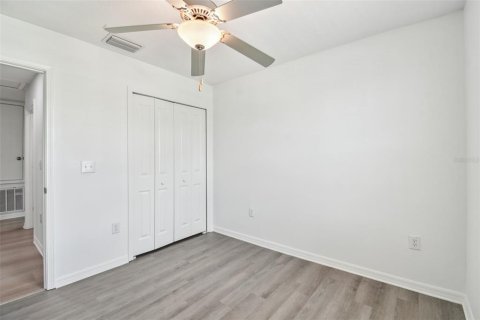 House in Lutz, Florida 4 bedrooms, 173.73 sq.m. № 1791548 - photo 23